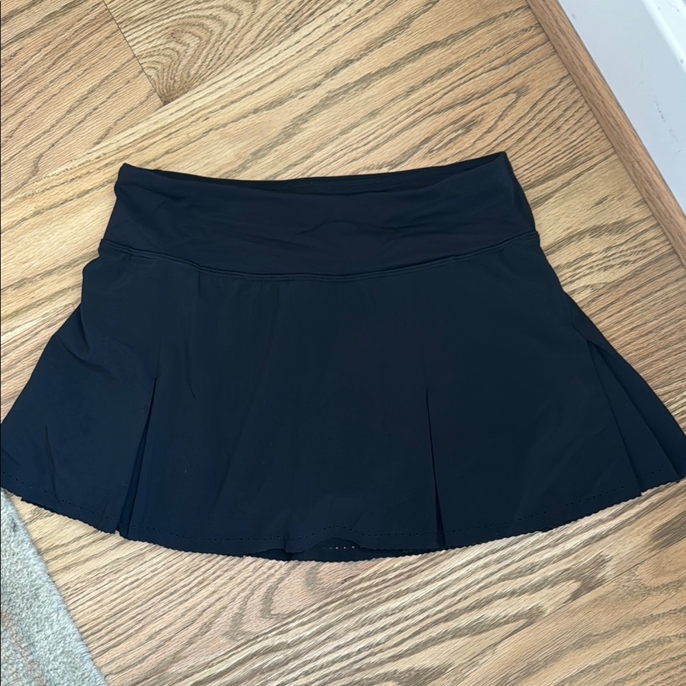 Black Lululemon Tennis Skirt